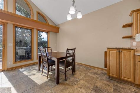 1477 Buckingham Place Iowa City IA 52240