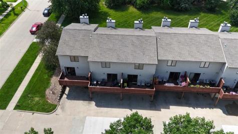 904 West Side Drive Iowa City IA 52246