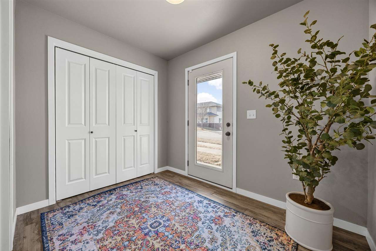 290 Kenneth Drive Iowa City IA 52245