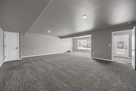 290 Kenneth Drive Iowa City IA 52245