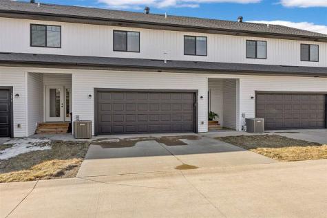 290 Kenneth Drive Iowa City IA 52245