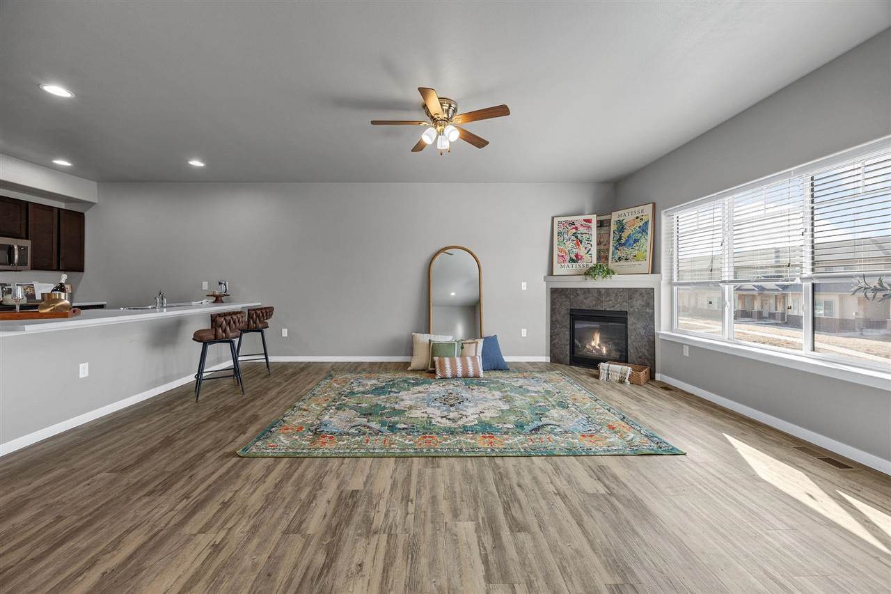 290 Kenneth Drive Iowa City IA 52245