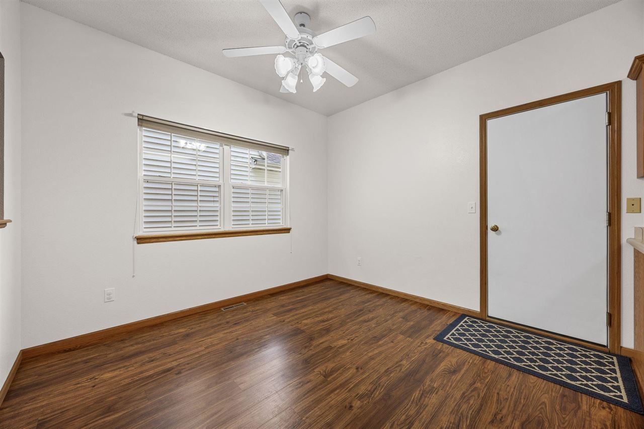 1240 Shannon Drive Iowa City IA 52246