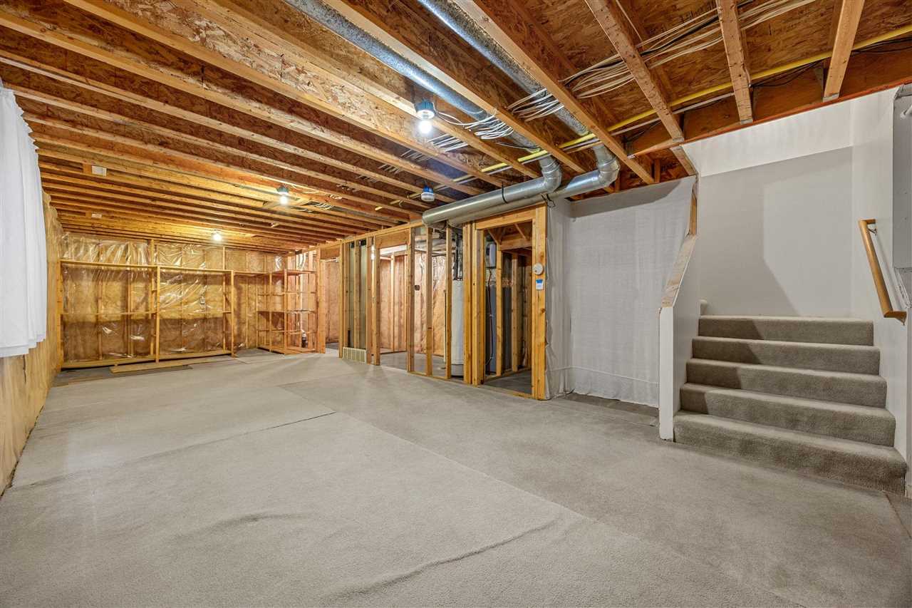 1240 Shannon Drive Iowa City IA 52246