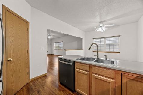 1240 Shannon Drive Iowa City IA 52246