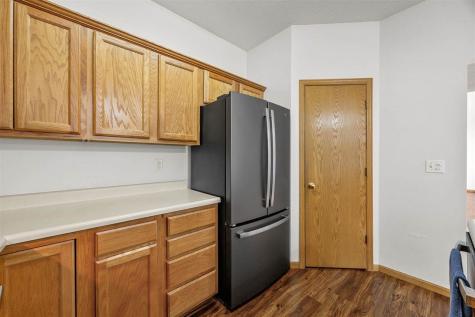 1240 Shannon Drive Iowa City IA 52246