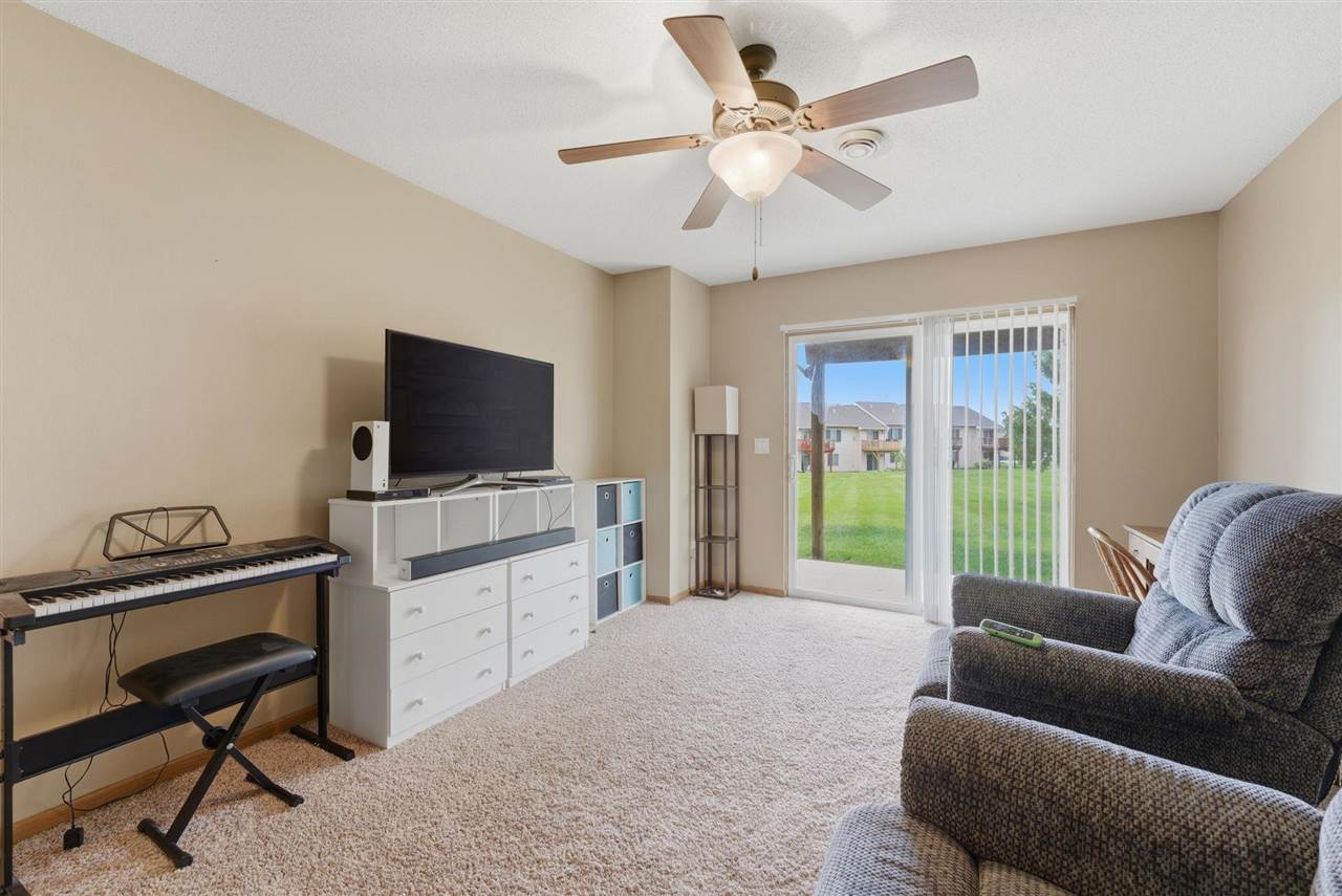 1809 Goose Lake Circle North Liberty IA 52317