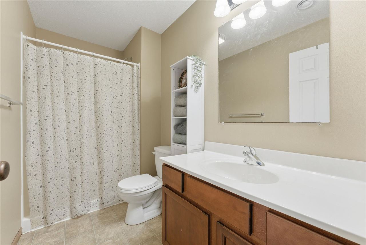 1809 Goose Lake Circle North Liberty IA 52317