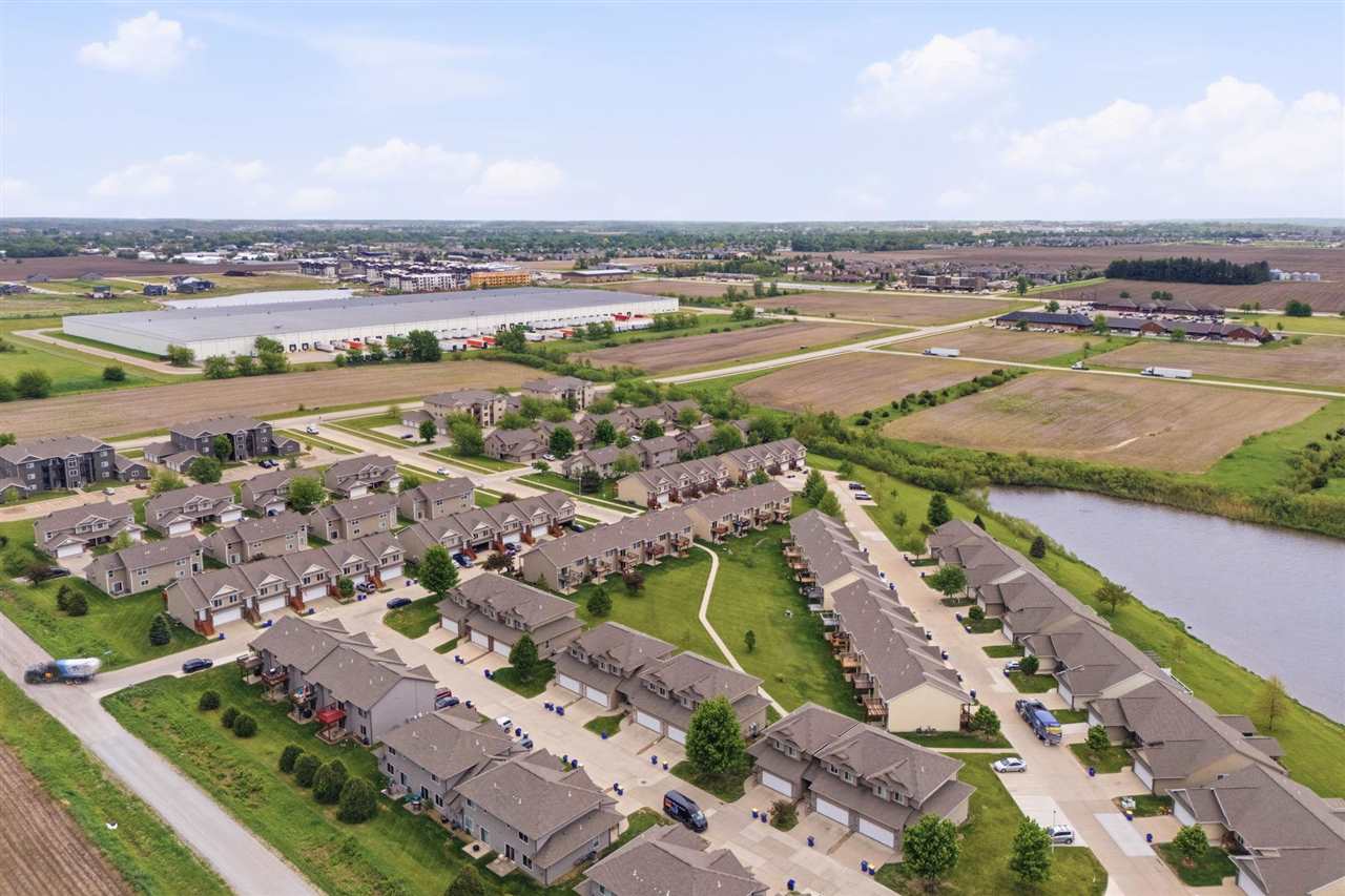 1809 Goose Lake Circle North Liberty IA 52317
