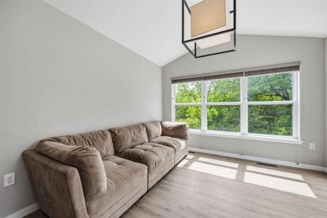 1041 Dubs Drive Iowa City IA 52246