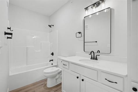4428 Deer Creek Road Iowa City IA 52246