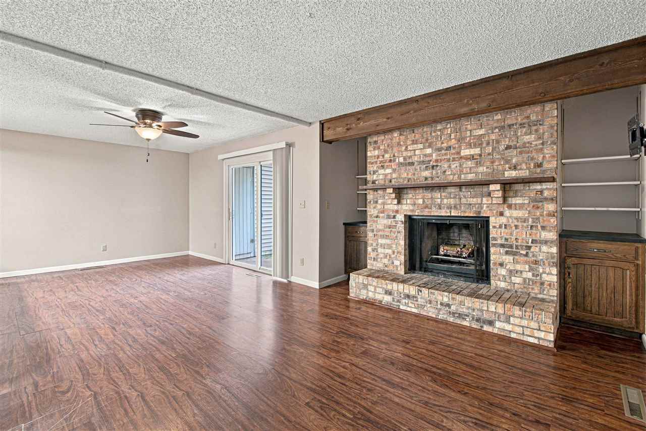 339 Willowind Place Iowa City IA 52246