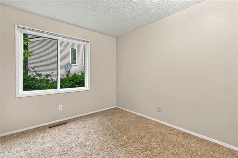 339 Willowind Place Iowa City IA 52246