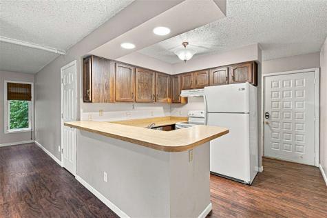339 Willowind Place Iowa City IA 52246