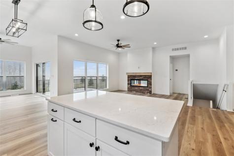 642 Maclan Court Iowa City IA 52246