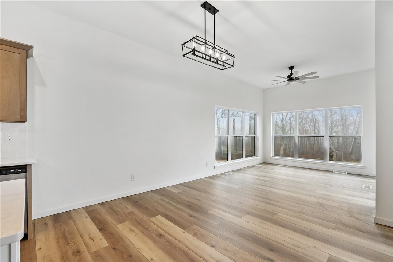 642 Maclan Court Iowa City IA 52246