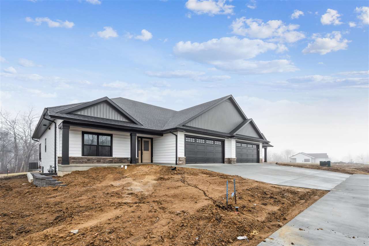 642 Maclan Court Iowa City IA 52246