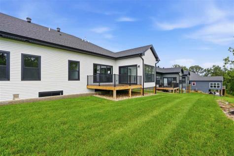 642 Maclan Court Iowa City IA 52246