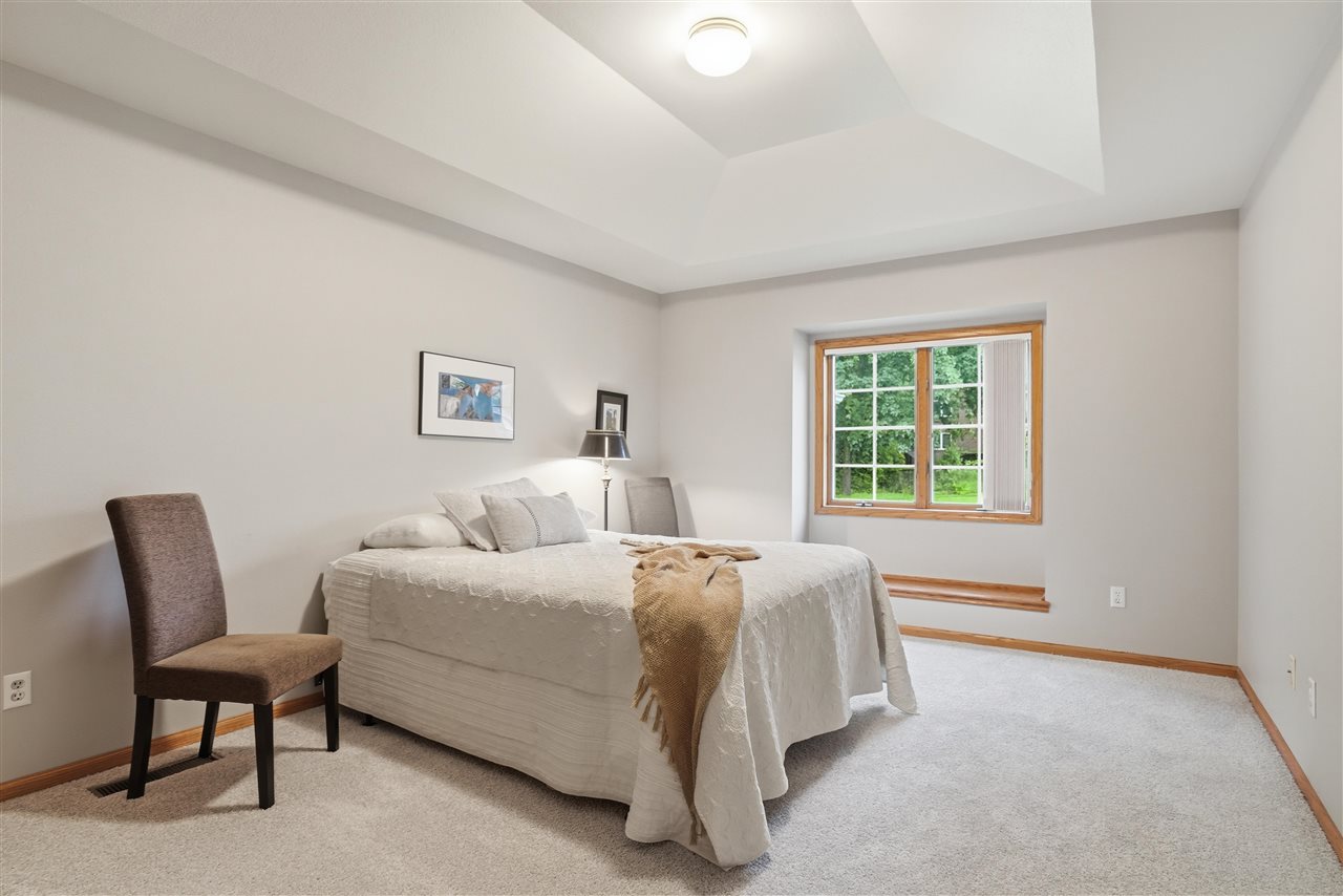 2510 Bluffwood Circle Iowa City IA 52245