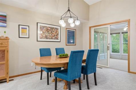2510 Bluffwood Circle Iowa City IA 52245