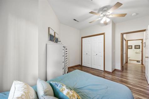 1753 Louis Place Iowa City IA 52245