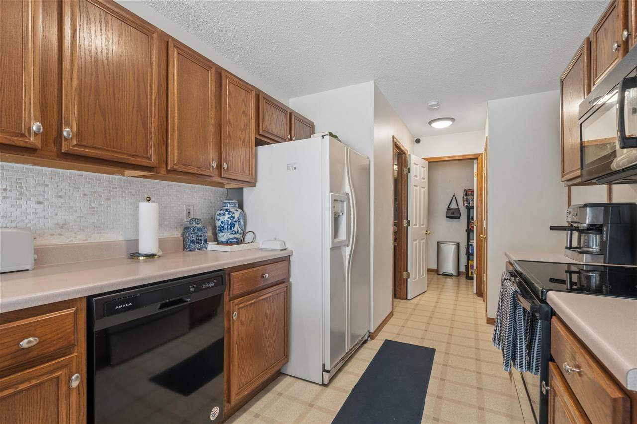 7306 Walden Road NE Cedar Rapids IA 52402