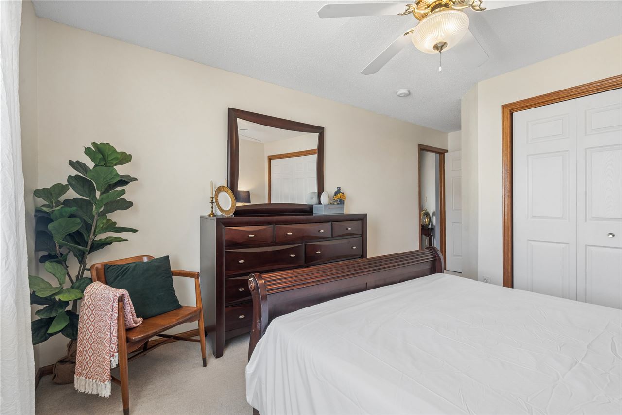 7306 Walden Road NE Cedar Rapids IA 52402