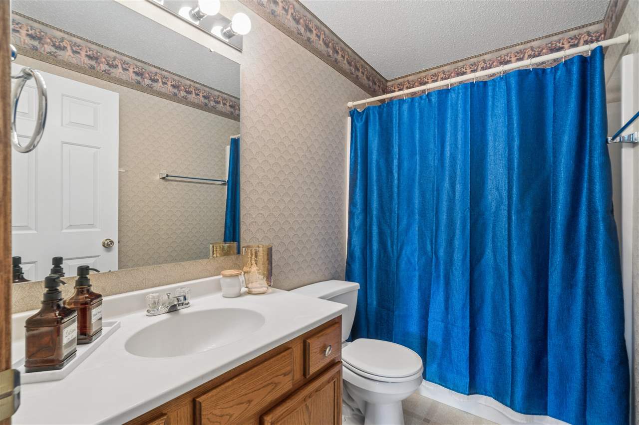 7306 Walden Road NE Cedar Rapids IA 52402