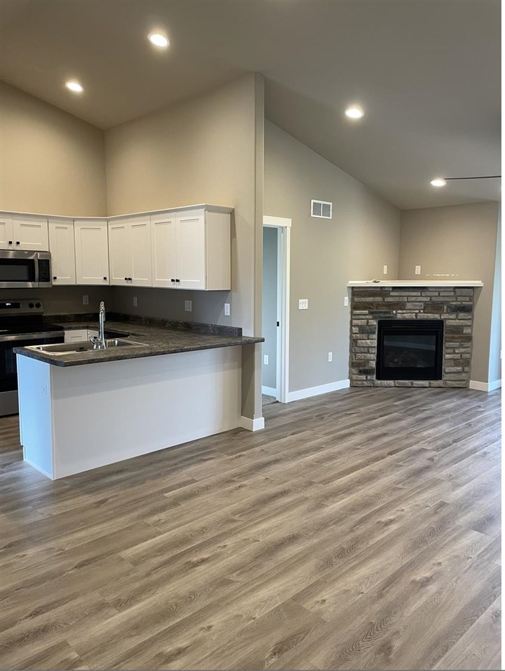 3160 Lampe Lane Coralville IA 52241
