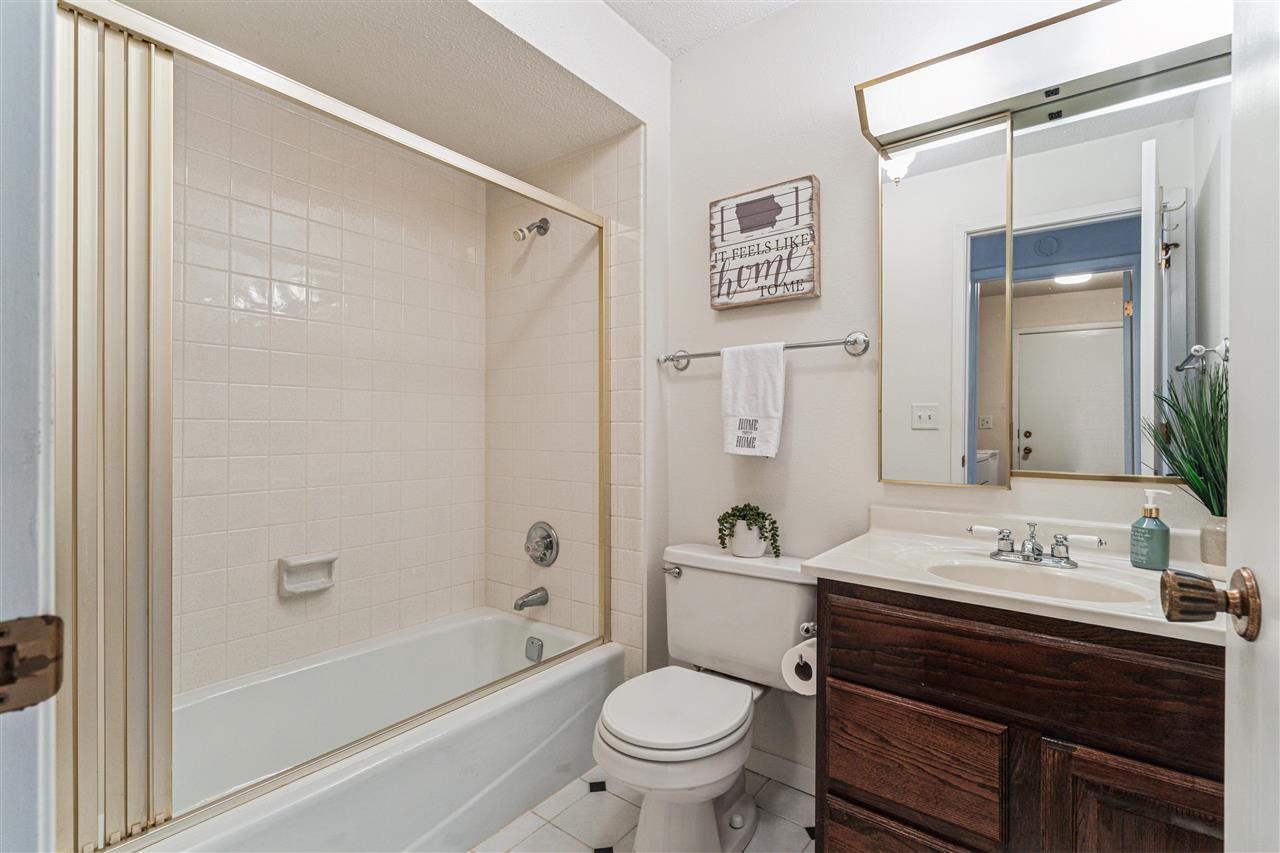4571 Maureen Drive SE Cedar Rapids IA 52403