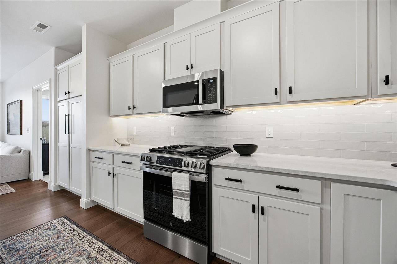 1500 Main Street Ely IA 52227
