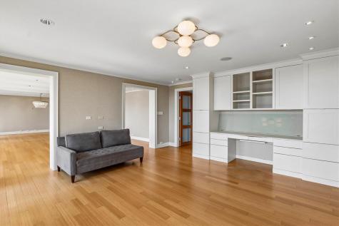 2222 NE 1st Avenue Cedar Rapids IA 52402