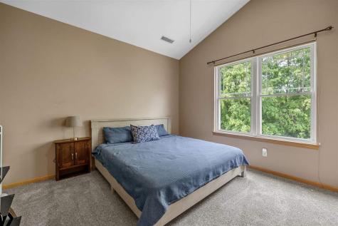 1092 Walnut Avenue Riverside IA 52327