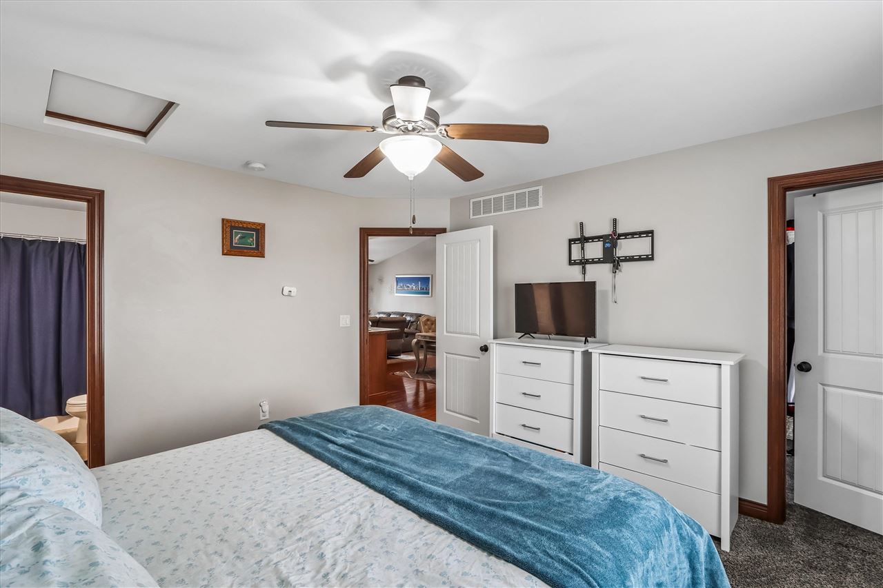 1468 Marilyn Drive North Liberty IA 52317