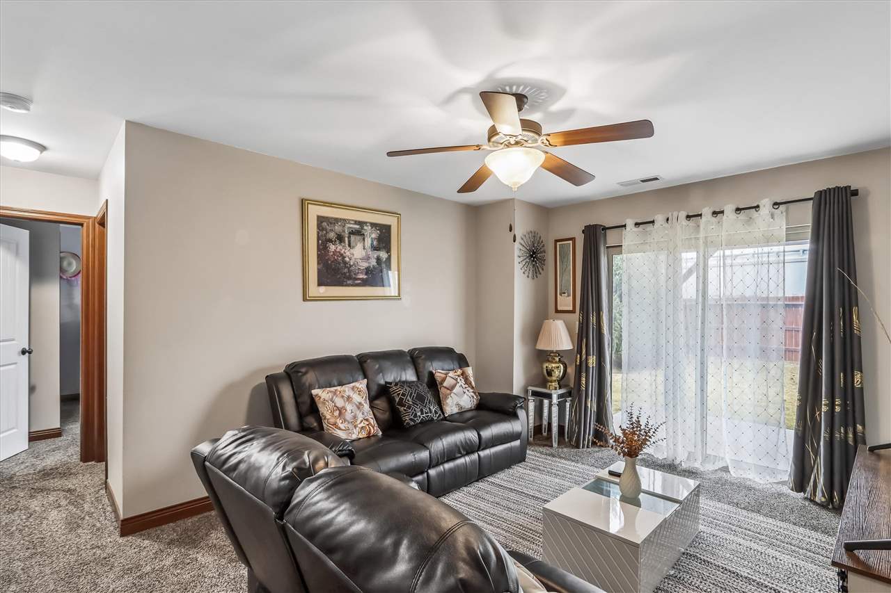 1468 Marilyn Drive North Liberty IA 52317