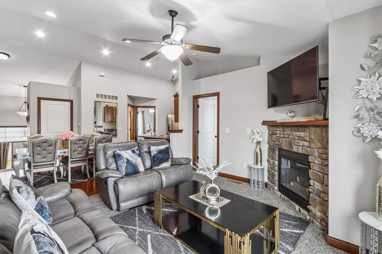 1468 Marilyn Drive North Liberty IA 52317
