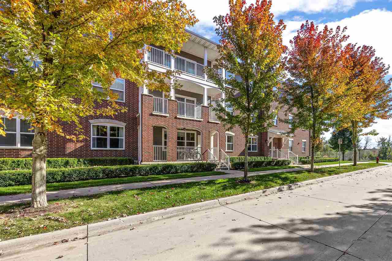 2184 Willenbrock Circle Iowa City IA 52245