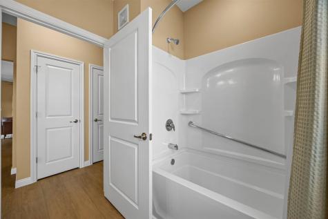 2184 Willenbrock Circle Iowa City IA 52245