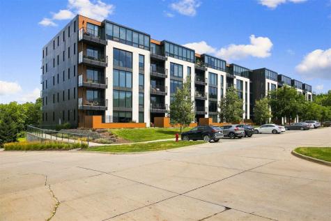 1 University Way #409 Iowa City IA 52246