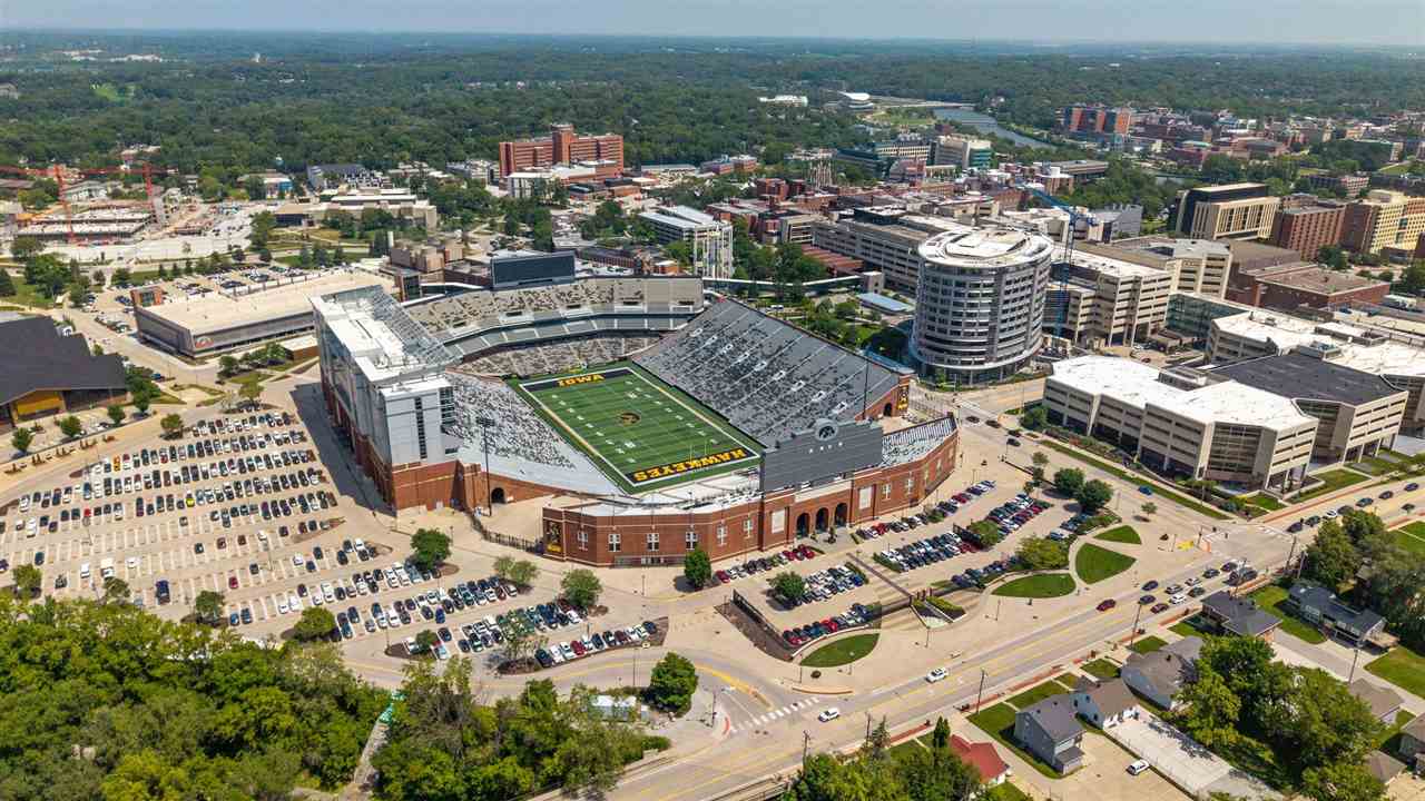1 University Way #409 Iowa City IA 52246