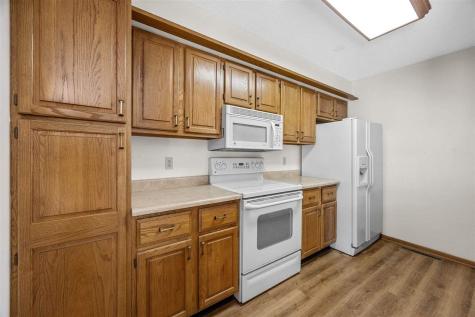 2414 Walden Court Iowa City IA 52246