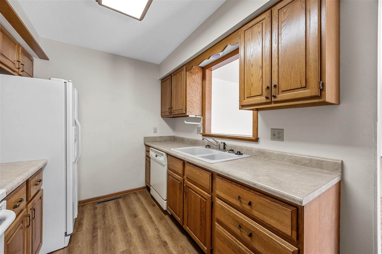 2414 Walden Court Iowa City IA 52246