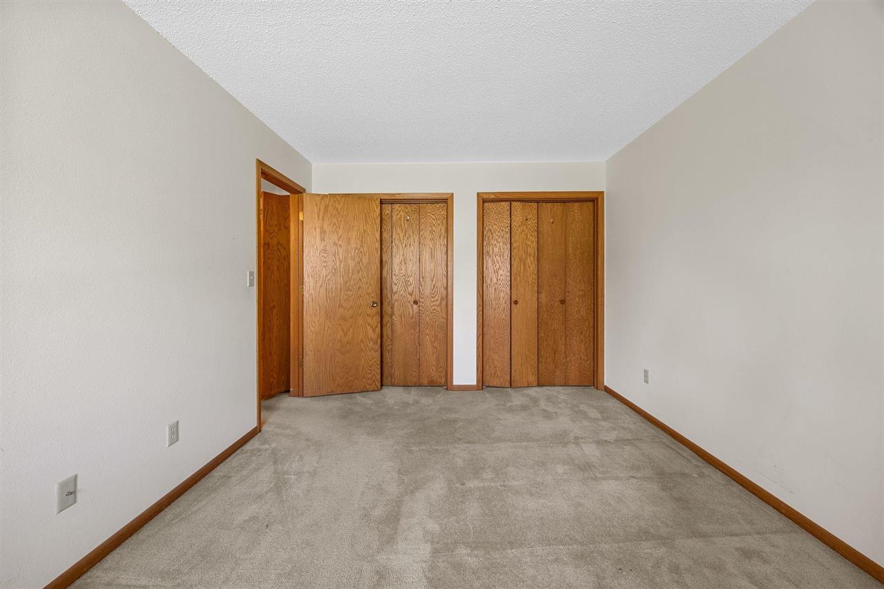 2414 Walden Court Iowa City IA 52246