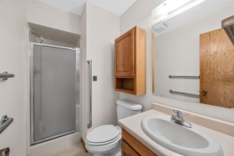 2414 Walden Court Iowa City IA 52246