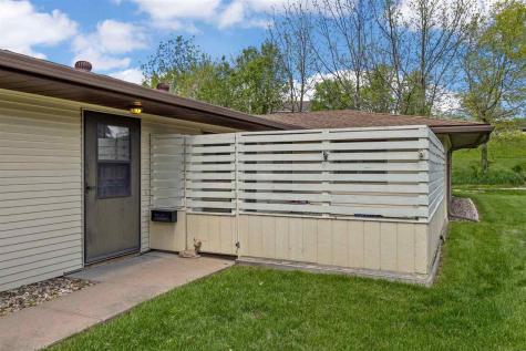 2414 Walden Court Iowa City IA 52246