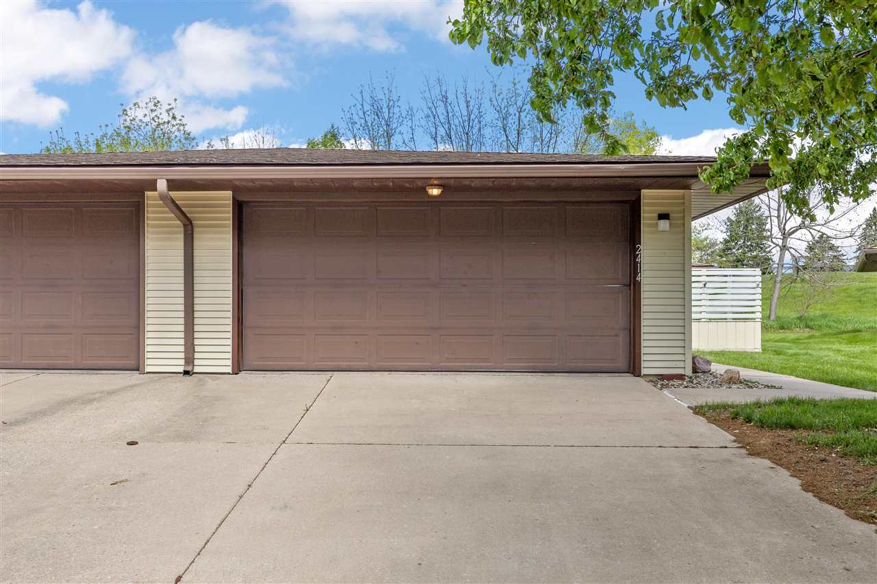 2414 Walden Court Iowa City IA 52246