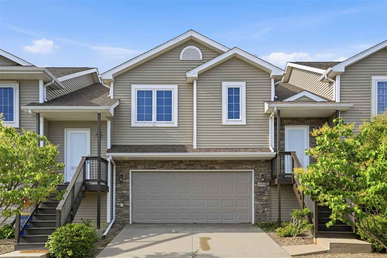 1009 Twilight Drive North Liberty IA 52317