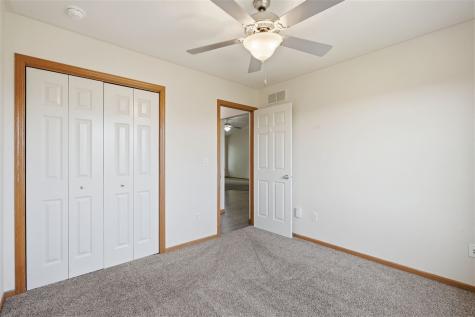 1009 Twilight Drive North Liberty IA 52317