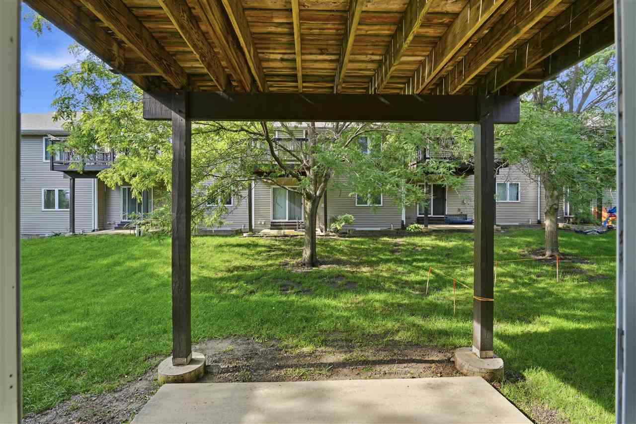1009 Twilight Drive North Liberty IA 52317