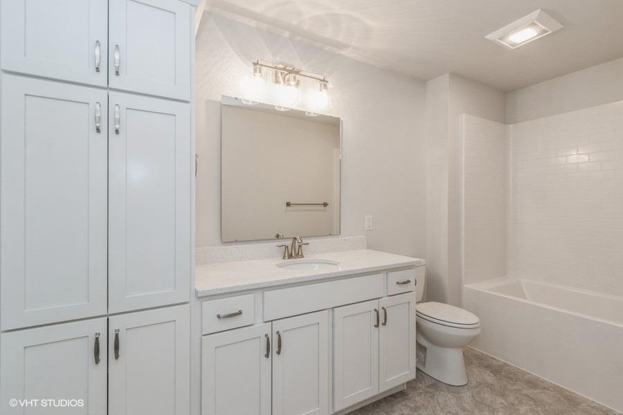 2229 Eversull Lane North Liberty IA 52317